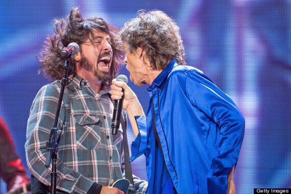 Dave Grohl Joins The Rolling Stones On Stage In California, Performs 'B ...