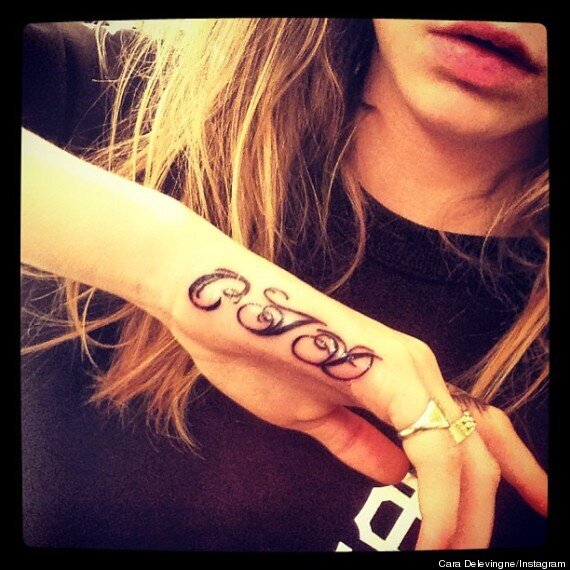 Cara Delevingne's Pretty Little Liars tattoo tribute to Ashley Benson |  Metro News