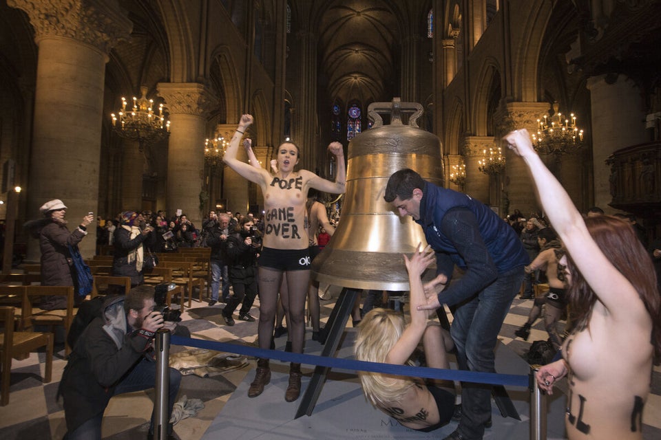 FRANCE-RELIGION-WOMEN-RIGHTS-DEMO