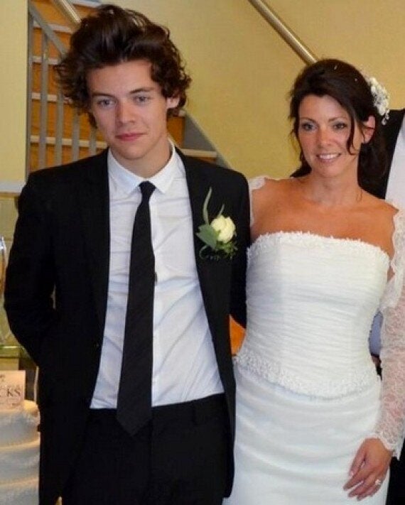 Harry Styles Is All Smiles As Best Man At His Mum Anne Cox's Wedding ...