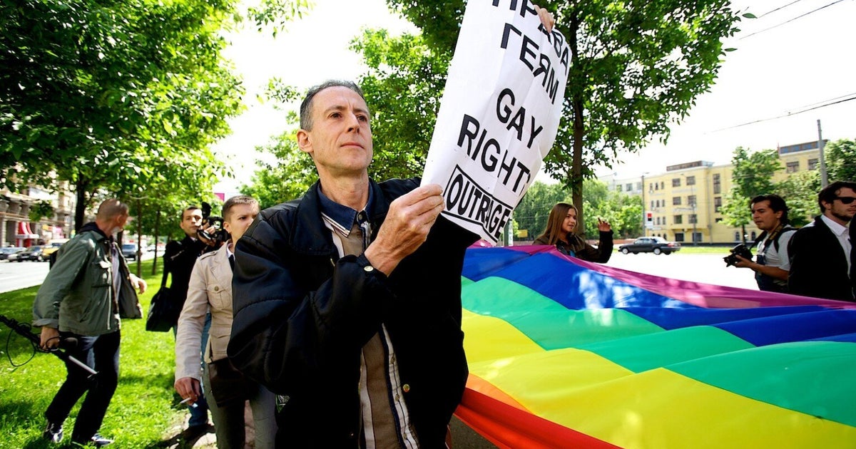 Transgender pantyhose Constitution and gay rights
