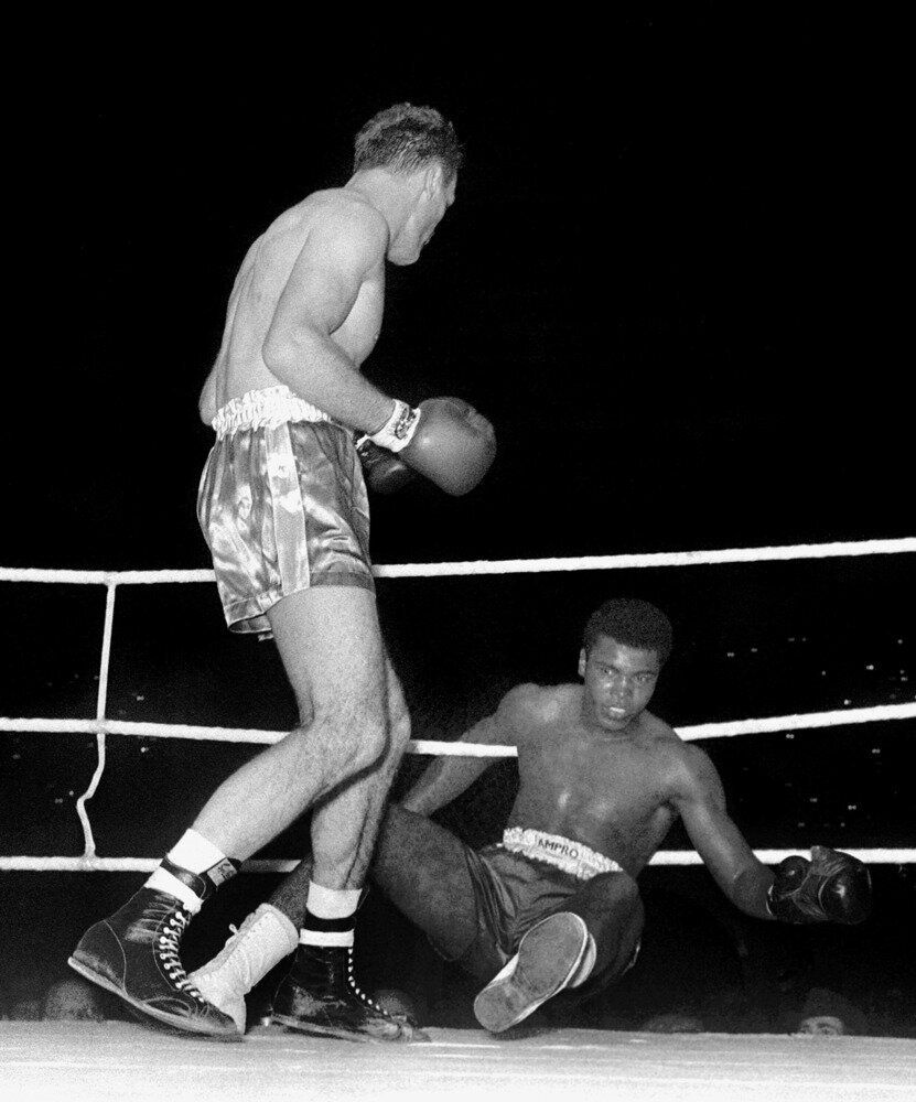 Boxing - Henry Cooper v Cassius Clay 50 Year Package
