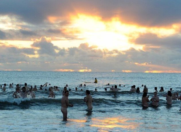 Hundreds Show All For World Skinny Dipping Record Attempt In Northumberland Pictures 5292