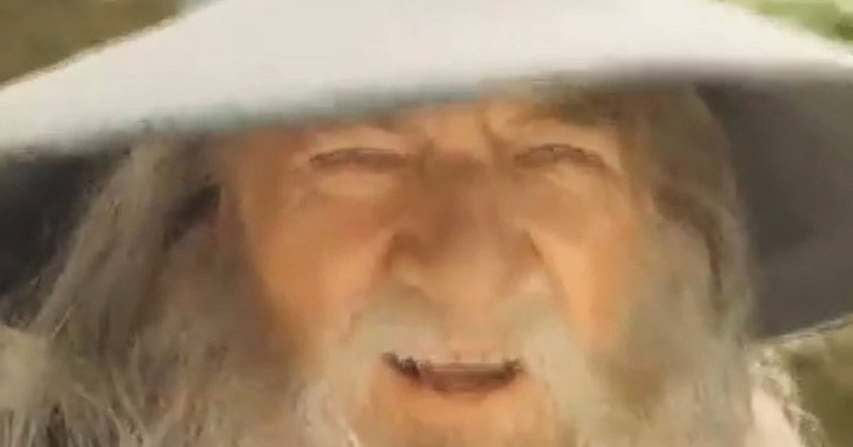 photo Gandalf Nodding Music rings gandalf nods his head to europop