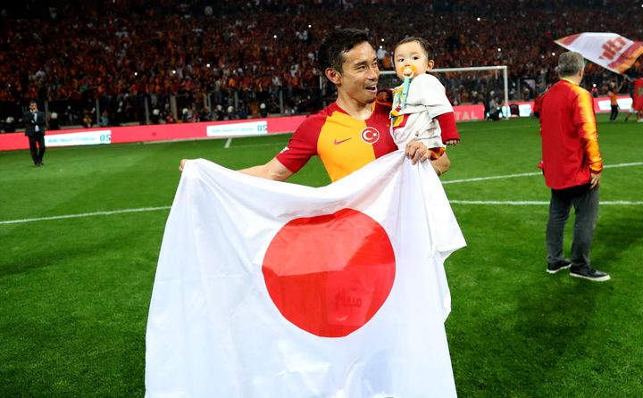 長友佑都が語る 理想の子育てと 日本男児像 のアップデート イクメンという言葉ができること自体が問題 ハフポスト 特集 長友佑都が語る 理想の子育てと 日本男児像 のアップデート イクメンという言葉ができること自体が問題 ハフポスト 特集