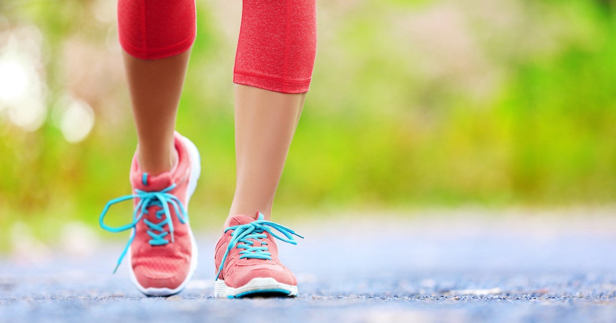 Altra running. Бег на свежем воздухе. Бег девушки. Ходьба. Running made.