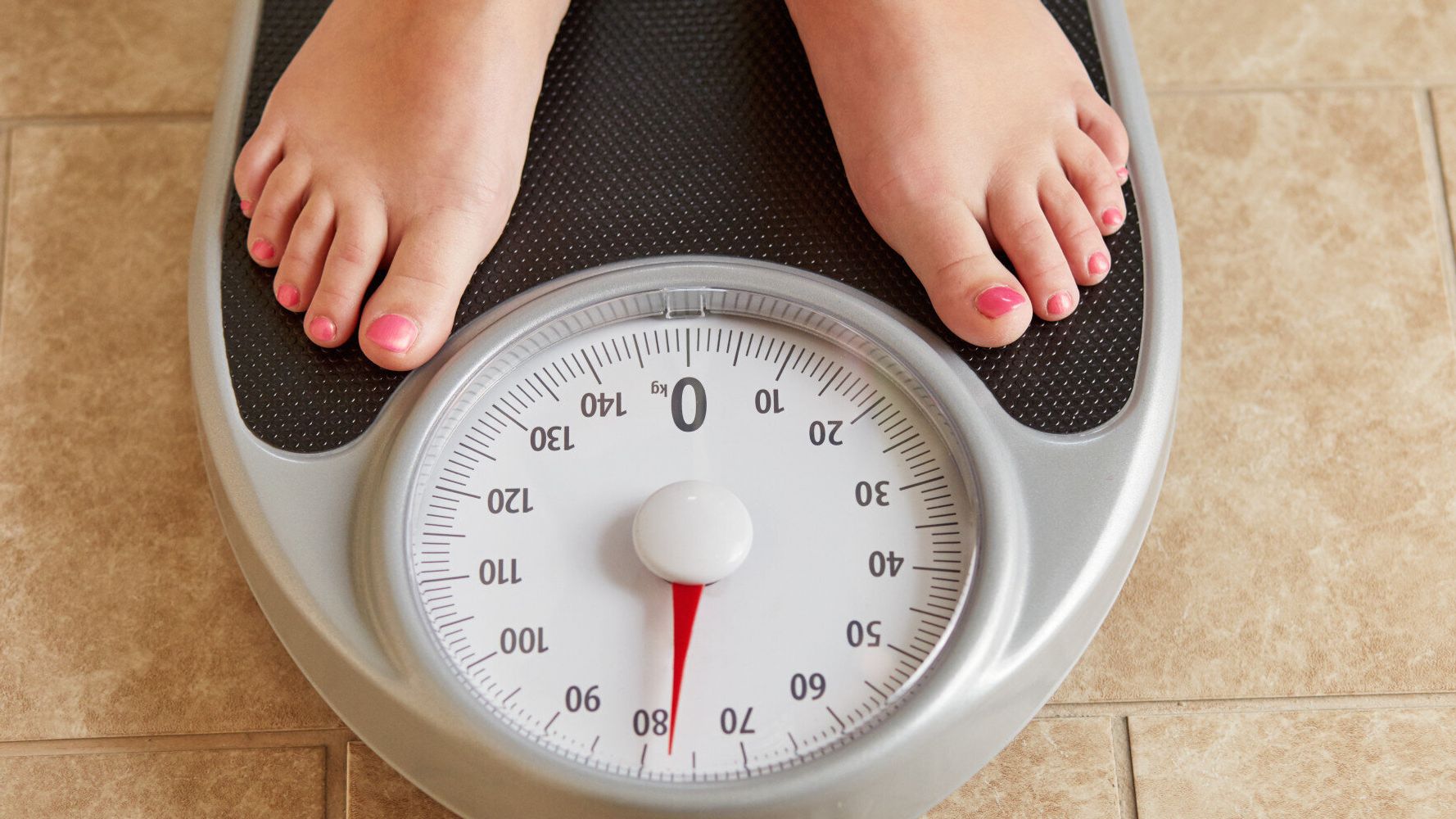 Dietitian explains why you should never trust the number on your bathroom  scales - Mirror Online