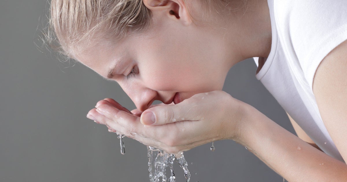 washing-your-face-twice-a-day-read-this-huffpost-uk-style