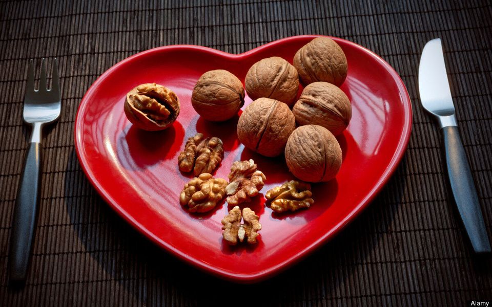 How Nuts Can Help Your Health