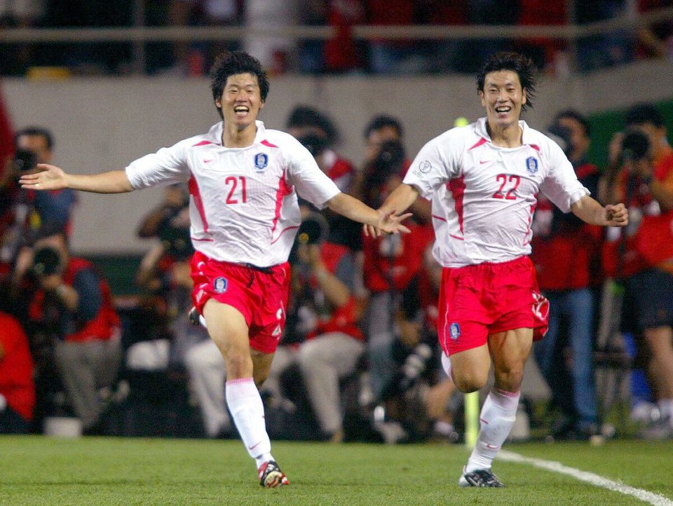 Ji-sung Park Signs For Qpr From Manchester United, Here's His Career In 