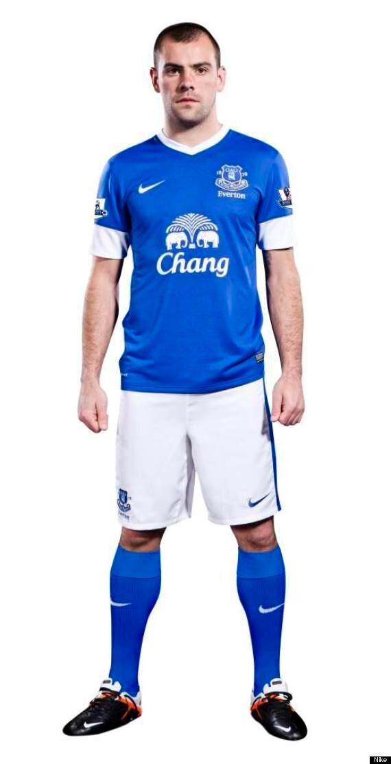 prisión bulto Atajos Everton Trade Le Coq Sportif For Nike With New Kit (PICTURES) | HuffPost UK  Sport