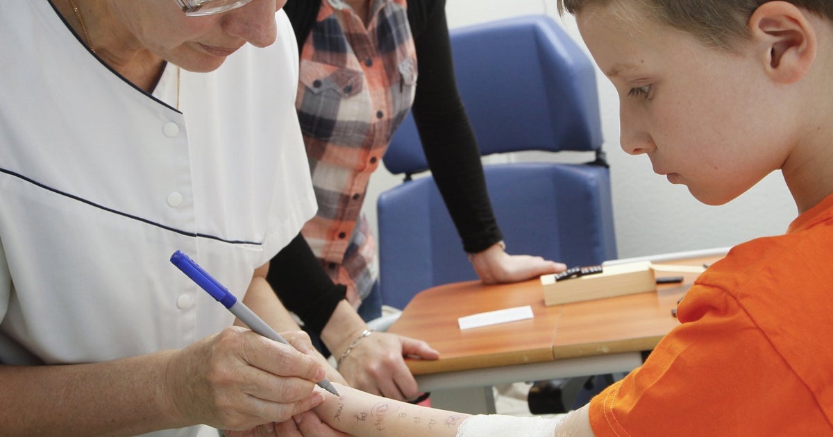 Allergy Mums Shouldn't Be Criticised HuffPost UK Parents