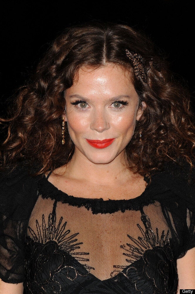 Anna Friel 