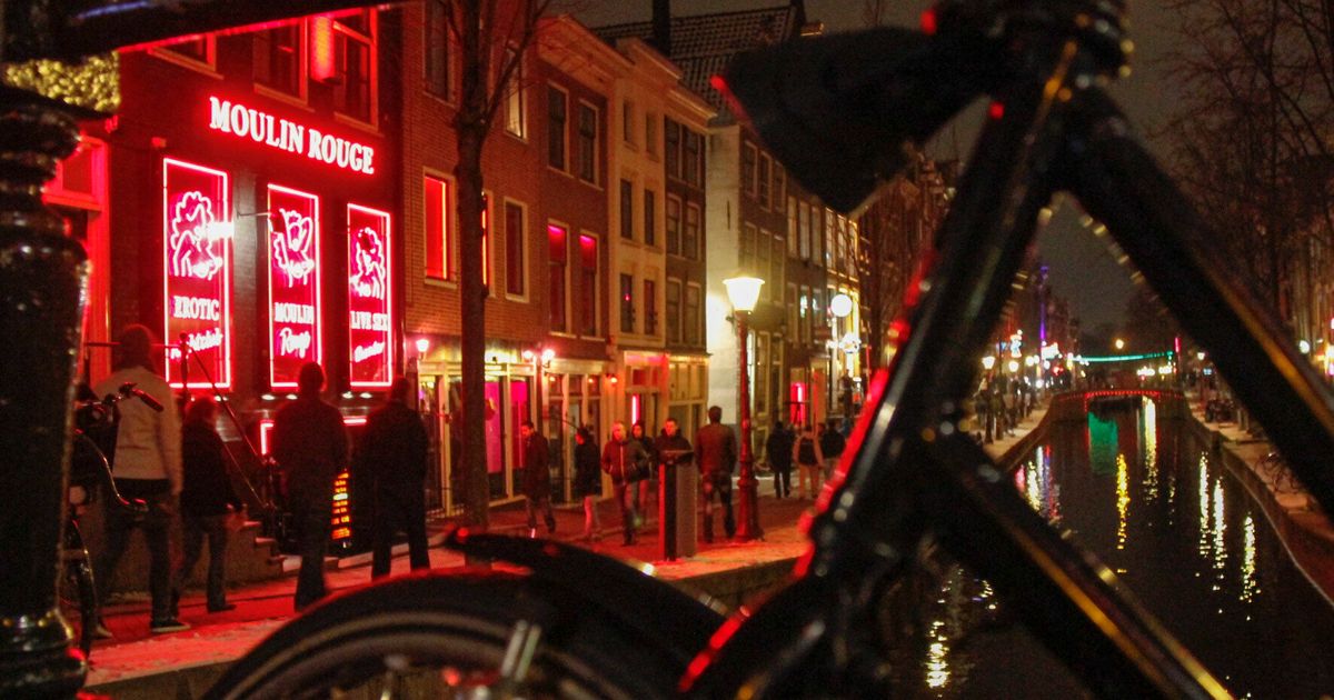 Amsterdam Sex Clubs Group - The Warped Gender Politics of the Red Light District ...