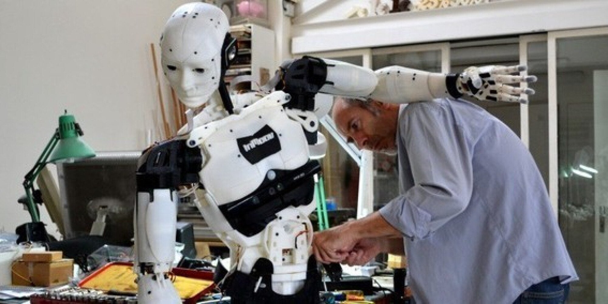 anyone can build robots
