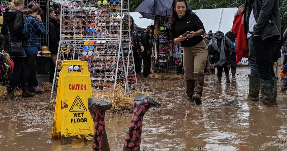 Download Festival Weather 'Biblical Rain' Sees Music Fans Rename Event 'Drownload' HuffPost