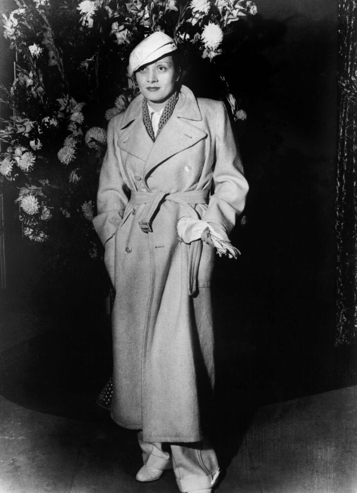 The Trench Coat: The Feminist History Of Everyone's Favourite Style ...