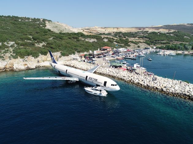 Τουρκία: Βύθισαν αεροπλάνο στη θάλασσα για να ενισχύσουν τον