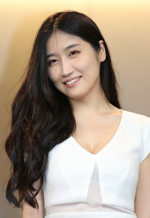 東京都美術館で漫画家の峰なゆかさん暴行被害 殴られた とトラブルを明かす 美術館は 警察への相談も含め検討 ハフポスト 東京都美術館で漫画家の峰なゆかさん暴行被害 殴られた とトラブルを明かす 美術館は 警察への相談も含め検討 ハフポスト
