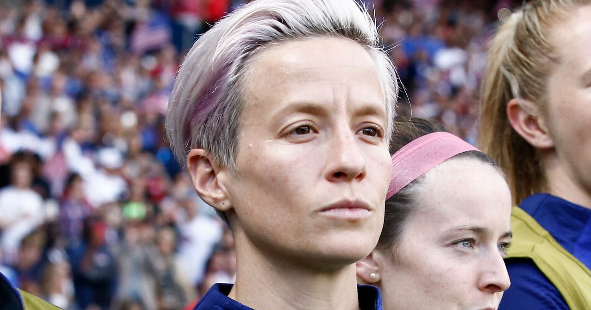Heres Why Megan Rapinoe Is Protesting During The National Anthem At The World Cup Huffpost Sports 