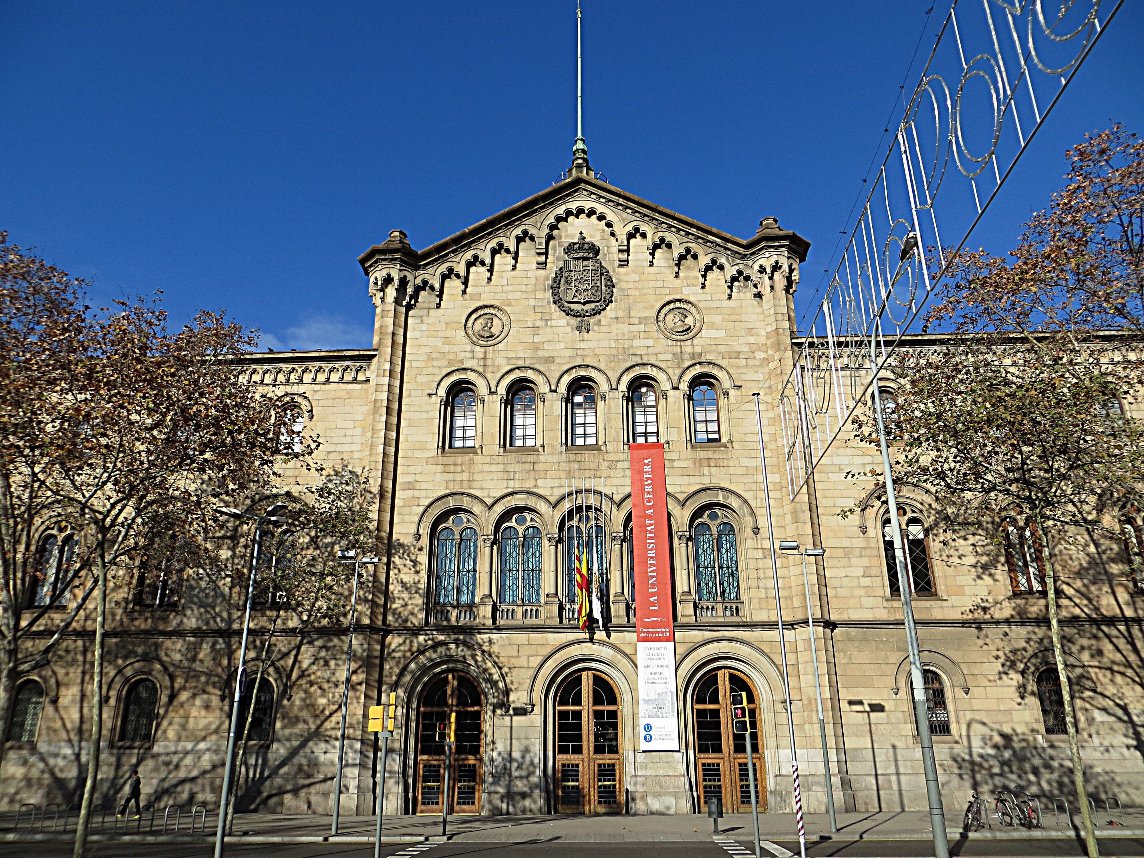 Más De Mitad De Las Principales Universidades Españolas Bajan En La ...