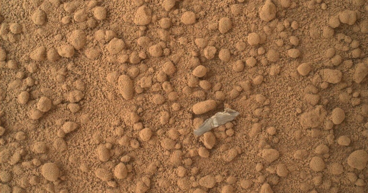 Litter On Mars Nasa Unveils HiRes Pics Of 'Shiny Debris' On Red