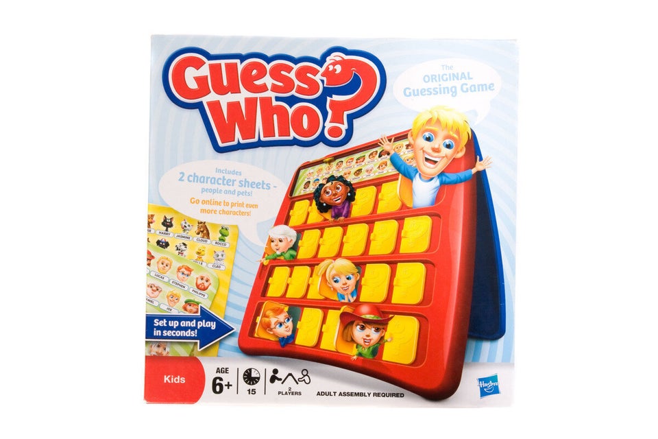 GUESS WHO? GREAT MODERN ORIGINAL 2 PLAYER GUESSING BOARD GAME BY HASBRO  COMPLETE