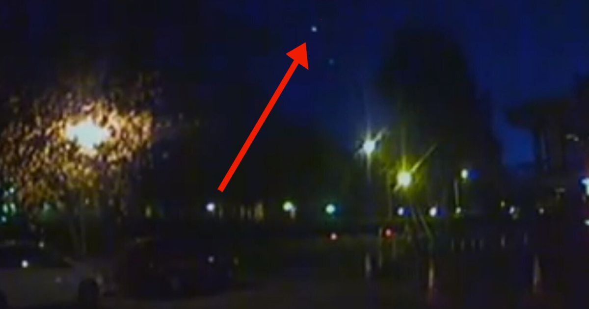 Meteor 'Formed From Halley's Comet Debris' Spotted Over England & Wales