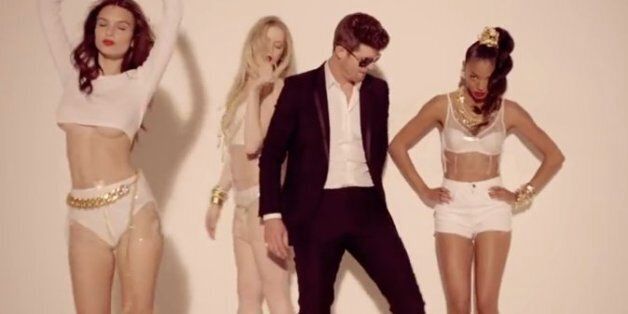 Lines robin thicke blurred Blurred Lines: