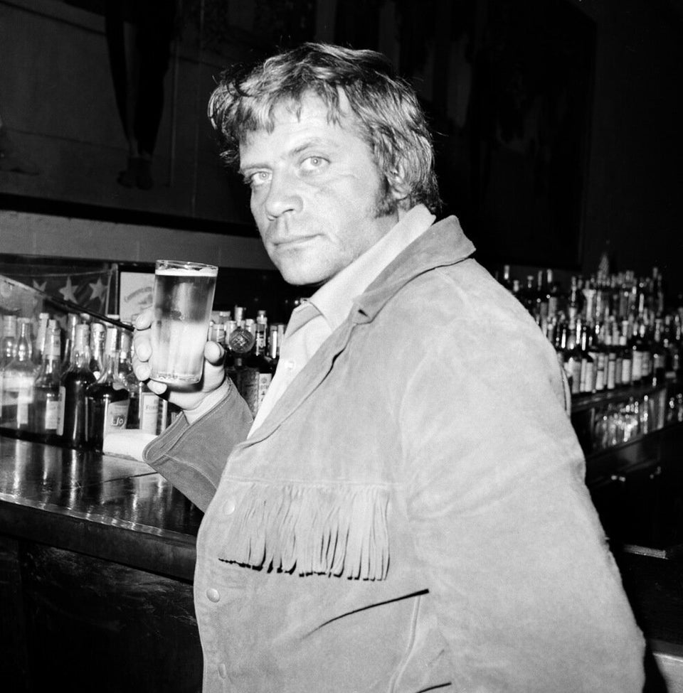 Oliver Reed