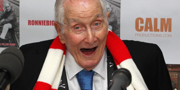 Ronnie Biggs has died