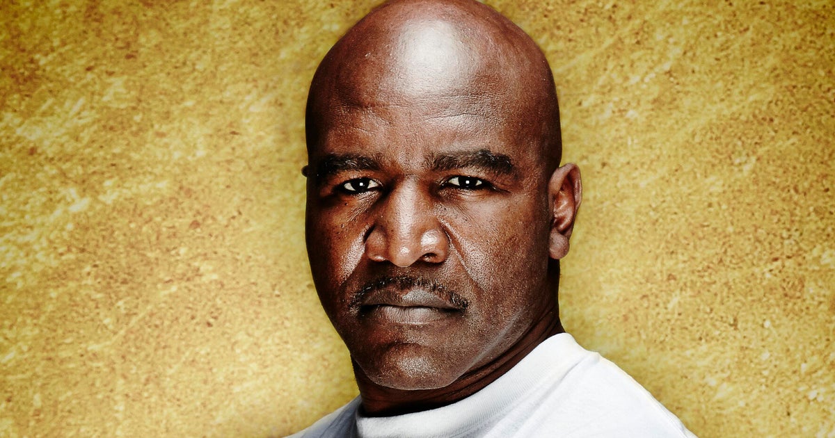 is evander holyfield married
