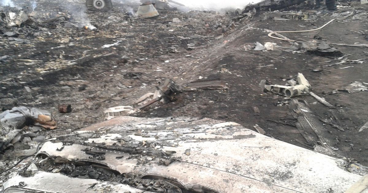 Malaysia Airlines Flight MH17 Crash Site Revealed In First Graphic ...