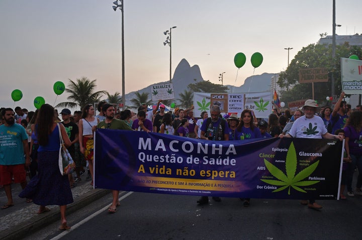 Pacientes participam da Marcha Mundial da Maconha, no Rio de Janeiro, em 2018.