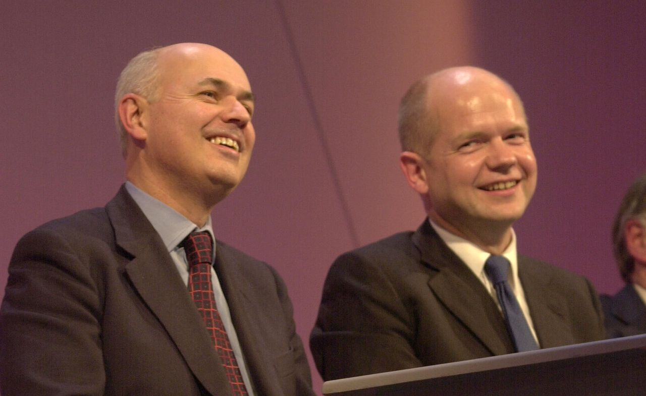 Iain Duncan Smith and William Hague in 2001