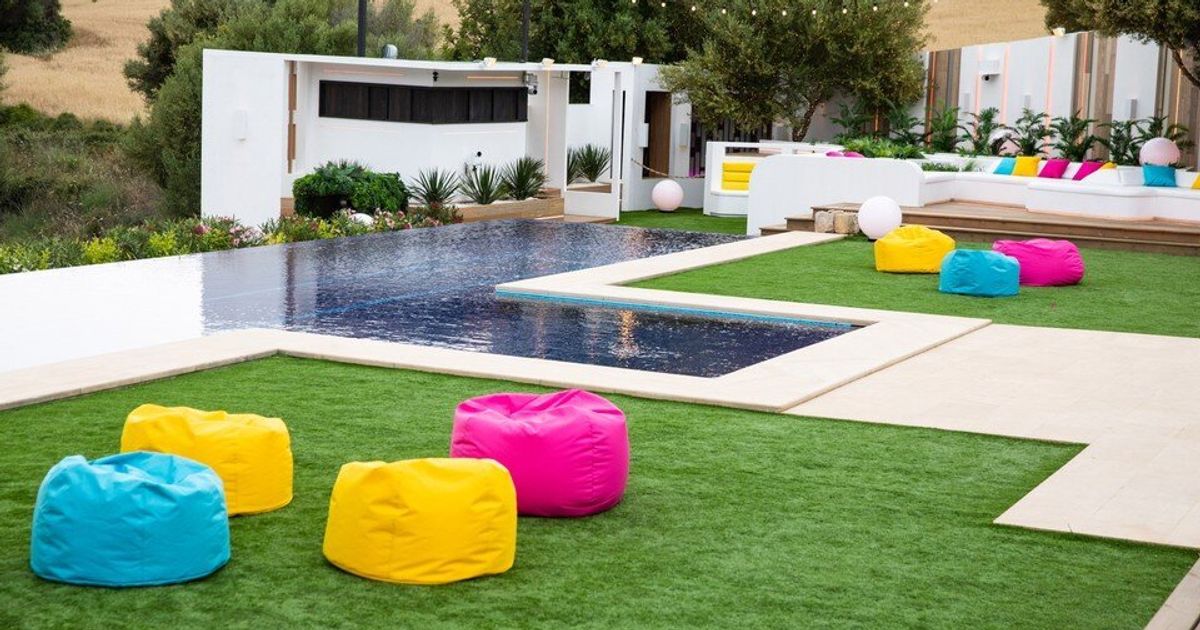 Love Island 2019 How To Make Your Garden Look Like The Villa Huffpost Uk Life