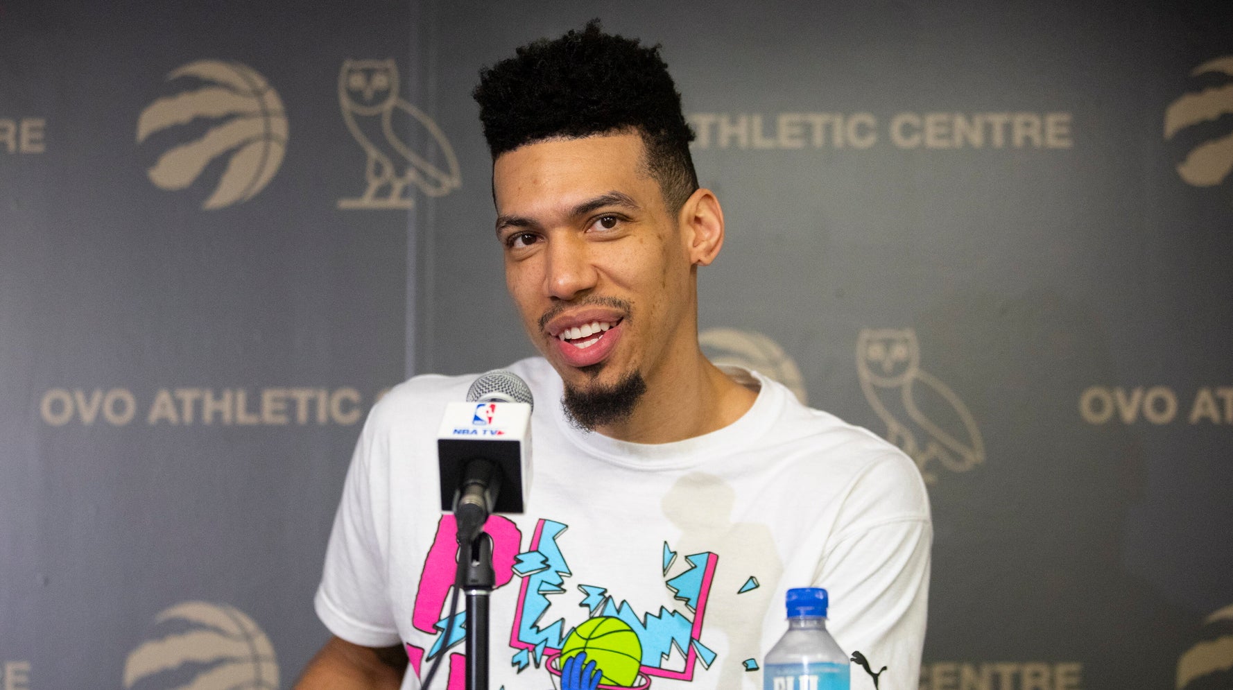 Raptors Danny Green Says Nba Champs Won T Visit White House Huffpost