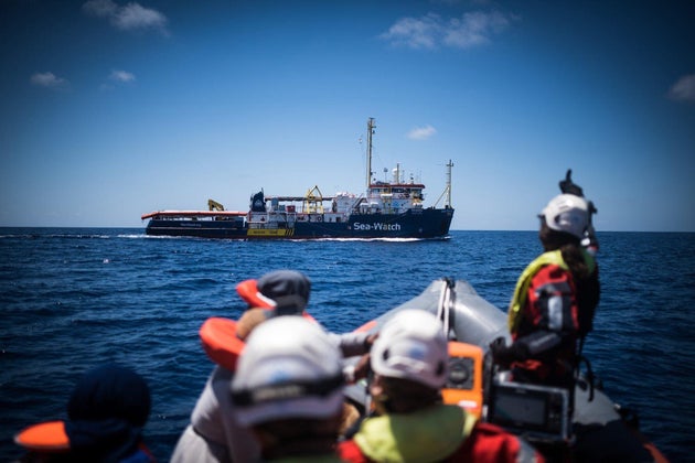 Sea Watch chiede intervento Corte Strasburgo per sbarcare in Italia