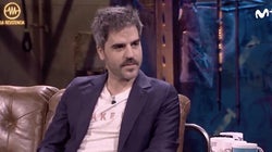 Ernesto Sevilla cambia de 'look' y muchos piensan en la misma