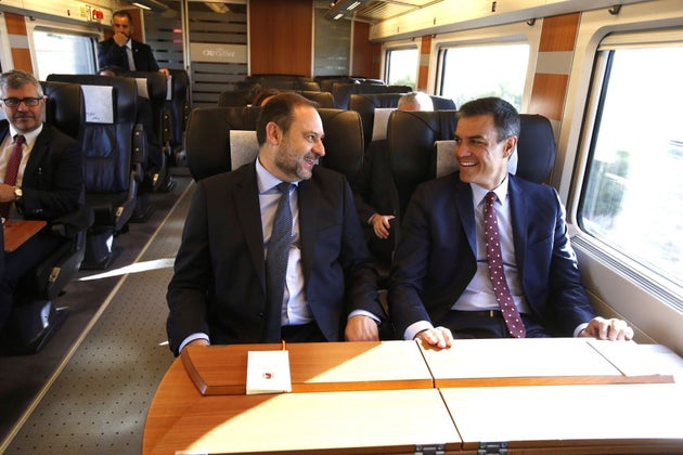 Indignación con el PSOE por el mensaje que ha publicado en Twitter: