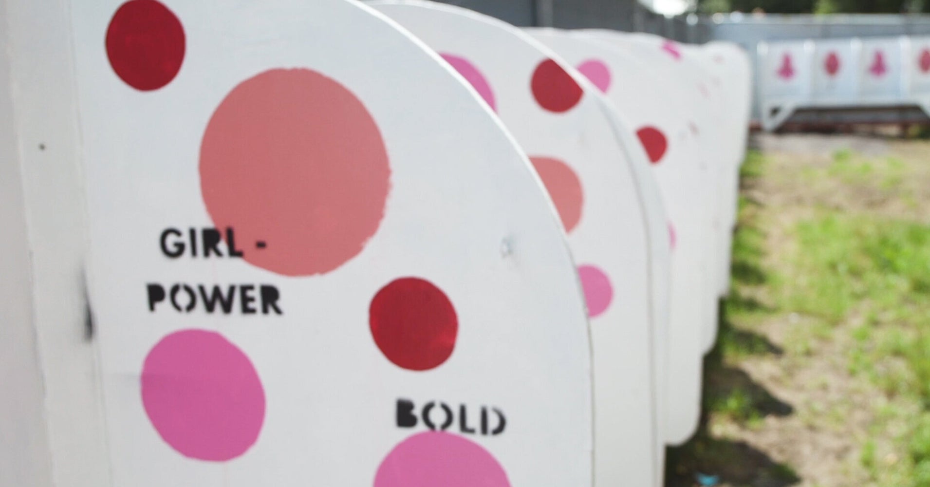 Glastonbury Festival Opens FemaleOnly Urinals HuffPost Life