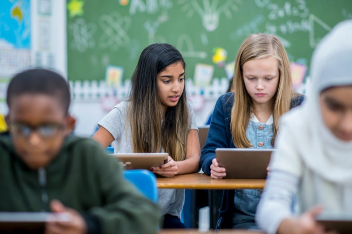 Et si on laissait le choix aux Québécois de décider de la façon dont leurs enfants devraient être éduqués? 