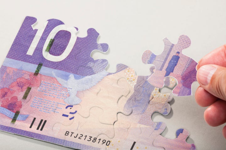 La lutte contre les paradis fiscaux est excessivement difficile parce que le voisin qui nous gouverne aime bien ça lui, les paradis fiscaux.