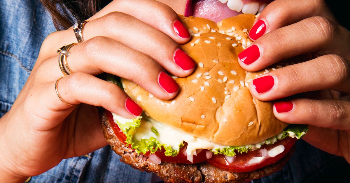 Are Beyond Meat And Impossible Burgers Better For You? Nutritionists Weigh In.