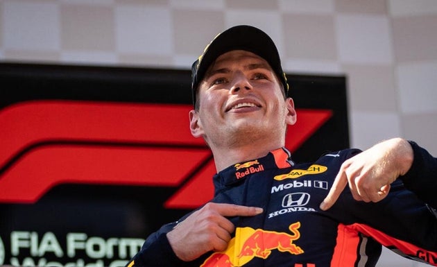 F1で13年ぶり優勝 ホンダの八郷隆弘社長がコメント 万感の想いです ハフポスト F1で13年ぶり優勝 ホンダの八郷隆弘社長がコメント 万感の想いです ハフポスト