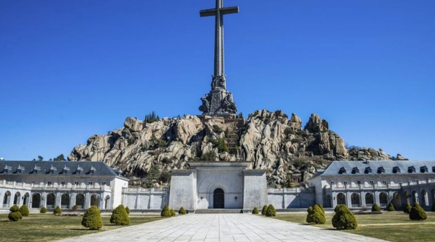 España protesta ante el Vaticano por las “injerencias” del nuncio sobre la exhumación de