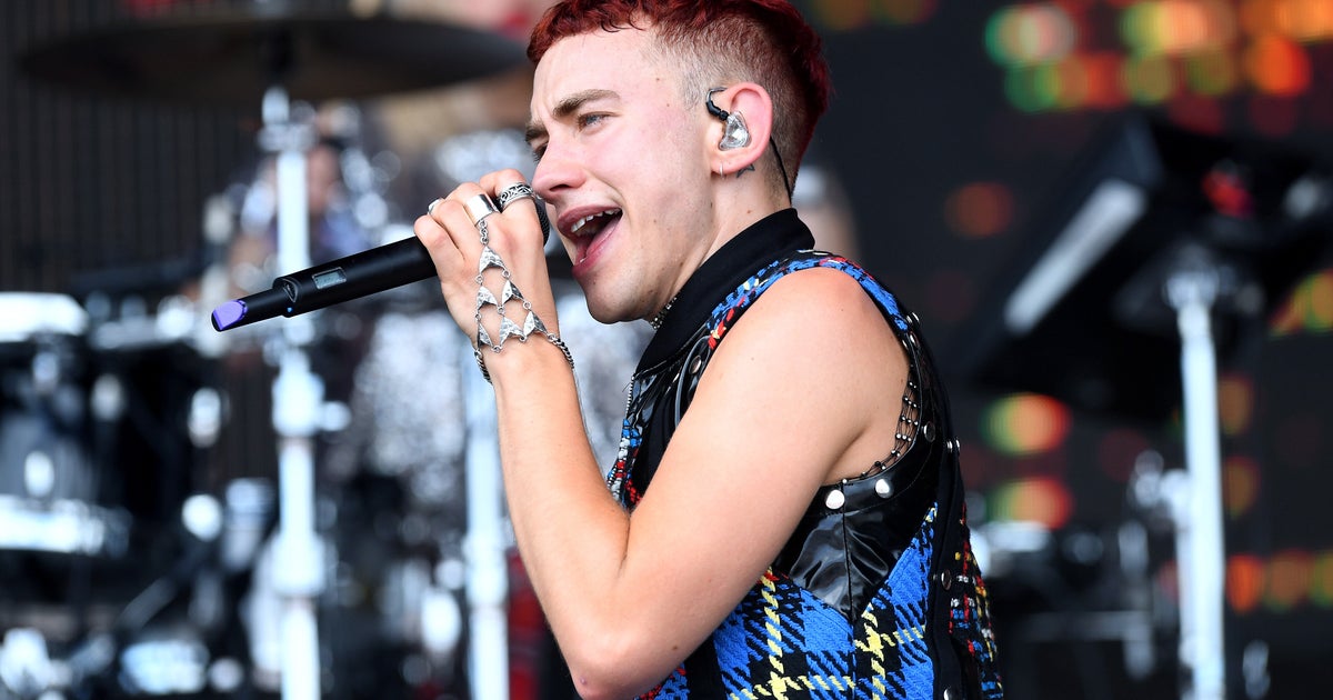 Olly Alexander Who Is Olly Alexander Dating Olly Alexander