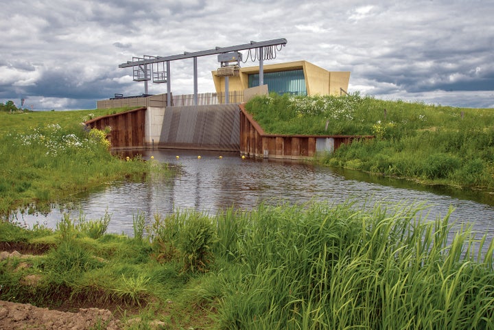 This smaller pumping station near the city of Zutphen can pump water from low-lying farmland into the Ijssel river.