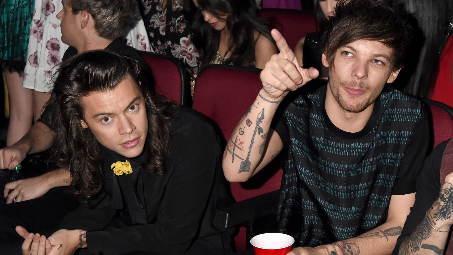 One Direction Fans Angry Over HBO 'Euphoria' Scene With Harry Styles and Louis  Tomlinson