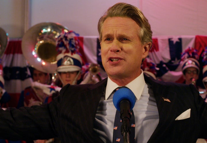 Cary Elwes as Mayor Larry Kline.